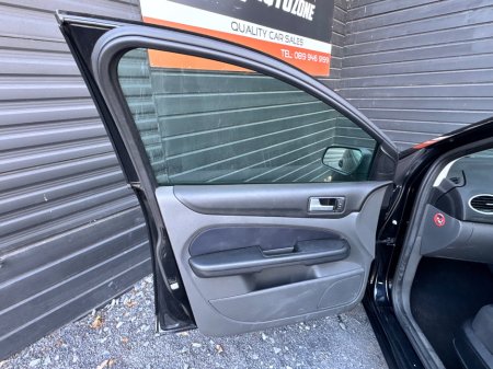 2007 Ford Focus - photo 13