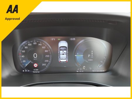 2023 Volvo XC40 - photo 41