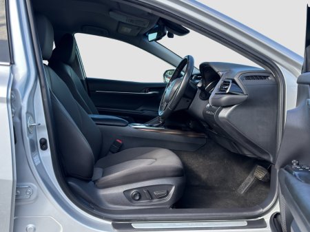 2019 Toyota Camry - photo 10