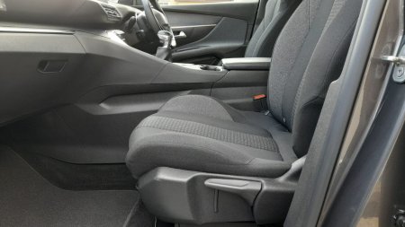 2023 Peugeot 3008 - photo 11