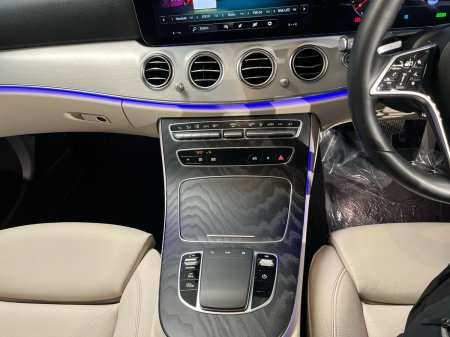 2021 Mercedes-Benz E-Class - photo 11