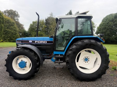 1994 Ford 8340 - photo 9