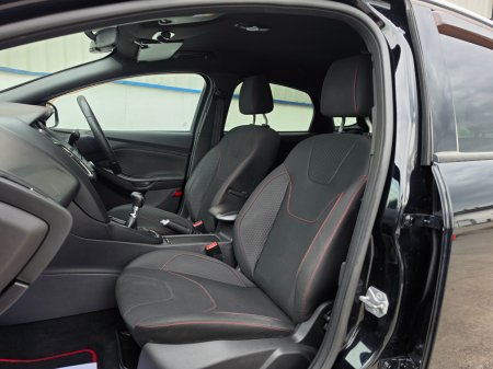 2017 Ford Focus - photo 22