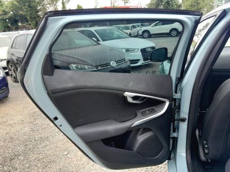 2018 Volvo V40 - photo 12