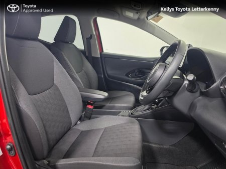 2024 Toyota Yaris - photo 12