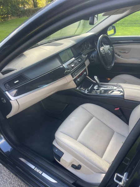 2010 BMW 5-Series - photo 10