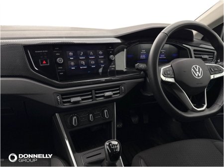 2025 Volkswagen Polo - photo 2