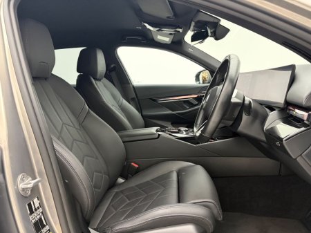 2024 BMW i5 - photo 23