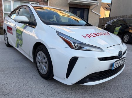 2021 Toyota Prius 1.8 Hybrid Luxury