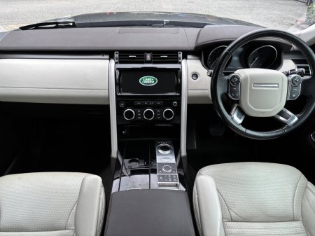 2017 Land Rover Discovery - photo 12