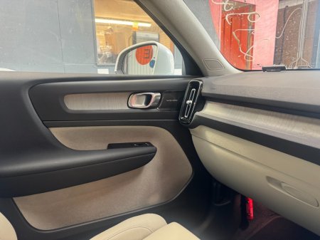 2021 Volvo XC40 - photo 12