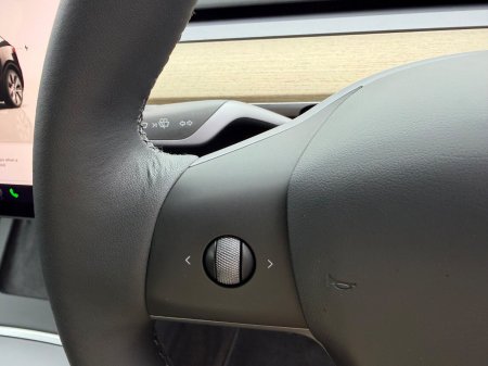 2023 Tesla Model Y - photo 22