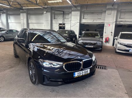 2023 BMW 5-Series - photo 23