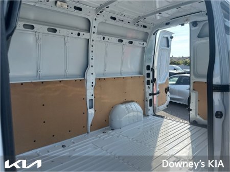 2021 Nissan NV400 - photo 15