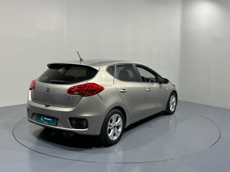 2016 Kia Ceed - photo 7