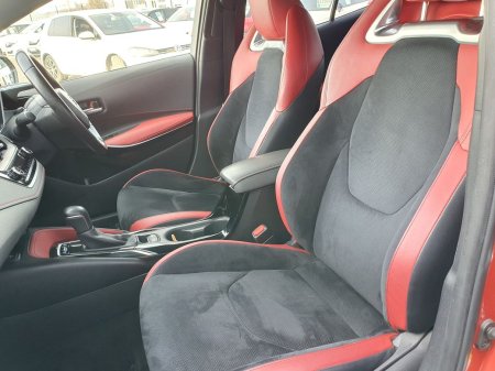 2018 Toyota Corolla - photo 17