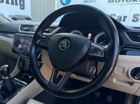 2018 Skoda Superb - photo 22