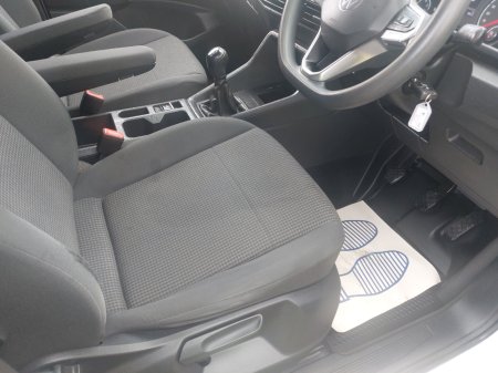 2022 Volkswagen Caddy - photo 4
