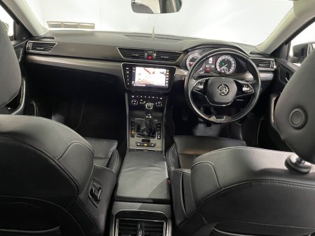 2021 Skoda Superb - photo 13