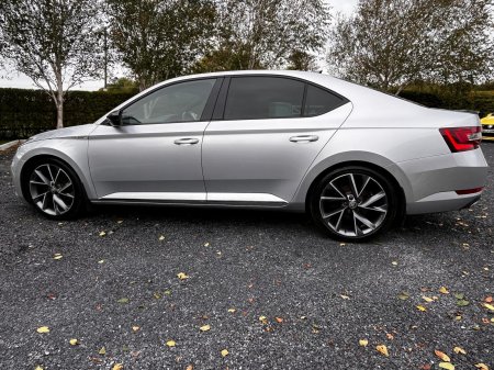 2019 Skoda Superb - photo 14
