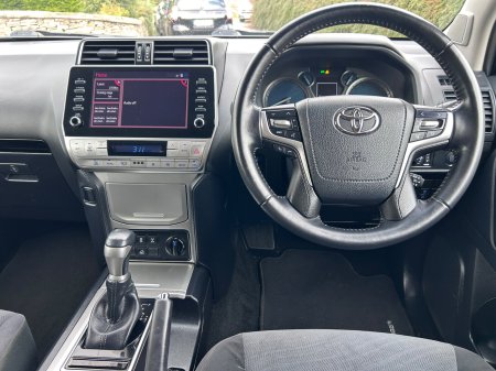 2022 Toyota Land Cruiser - photo 23