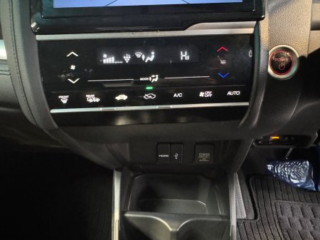 2017 Honda Fit - photo 15