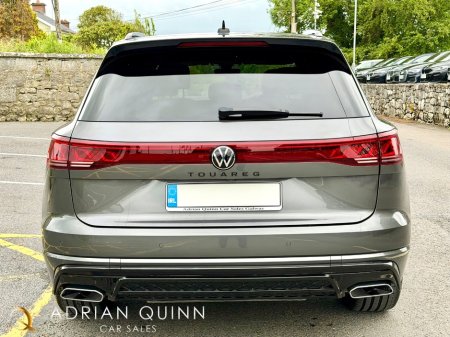 2024 Volkswagen Touareg - photo 7