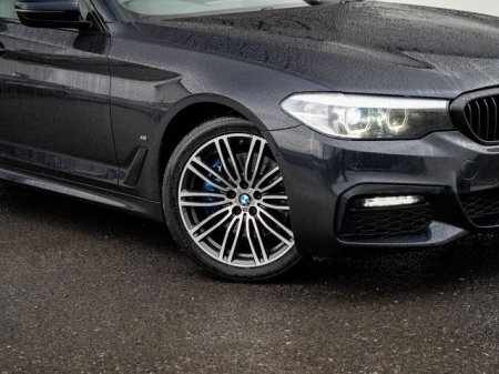 2019 BMW 5-Series - photo 2
