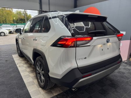 2024 Toyota RAV4 - photo 5