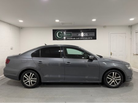 2016 Volkswagen Jetta - photo 4