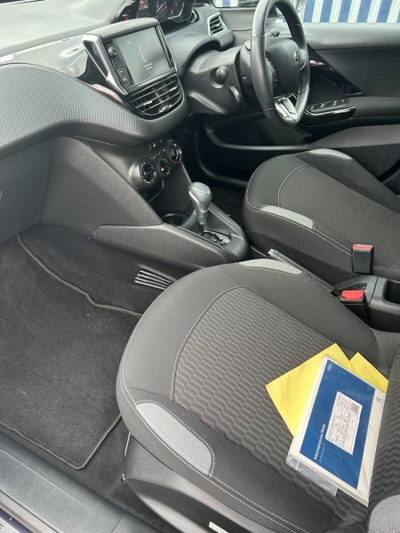 2016 Peugeot 208 - photo 11