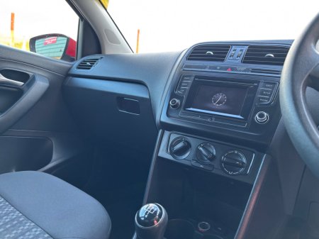 2014 Volkswagen Polo - photo 11
