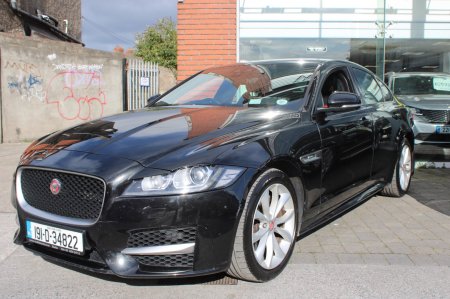 2019 Jaguar XF - photo 3