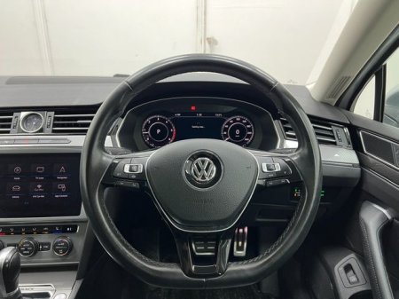 2020 Volkswagen Passat - photo 25
