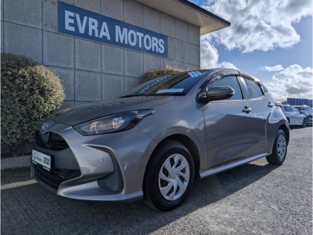 2020 Toyota Yaris - photo 4