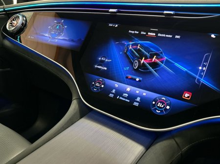 2025 Mercedes-Benz EQE - photo 21