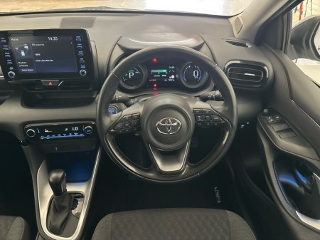 2024 Toyota Yaris - photo 9