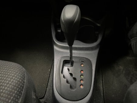2018 Toyota Yaris - photo 13