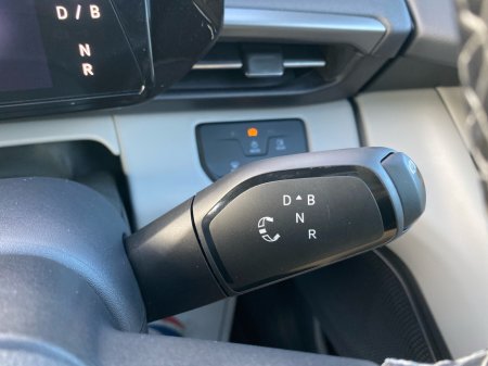2026 Ford Capri - photo 23