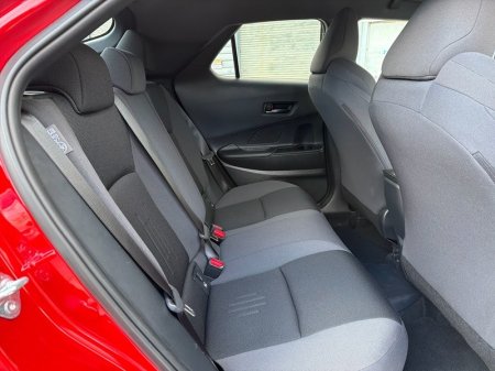 2025 Toyota C-HR - photo 13