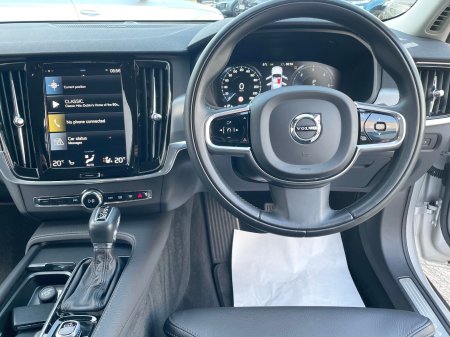 2020 Volvo S90 - photo 6