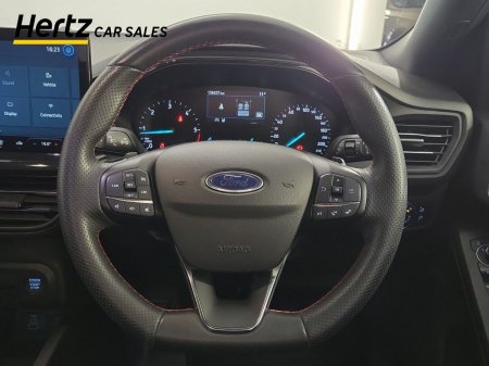 2023 Ford Focus - photo 13