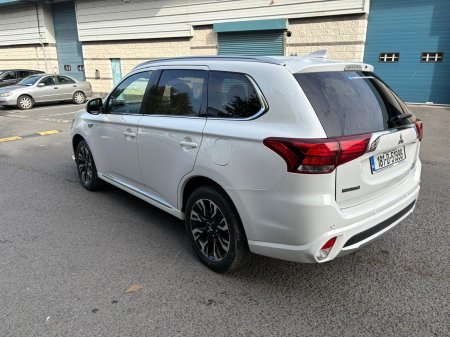 2018 Mitsubishi Outlander - photo 6