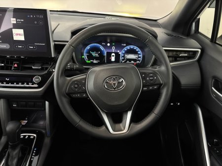 2025 Toyota Corolla Cross - photo 9