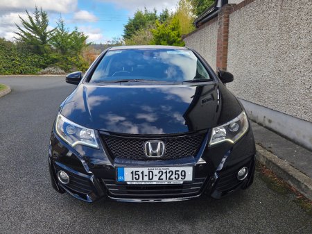 2015 Honda Civic - photo 2