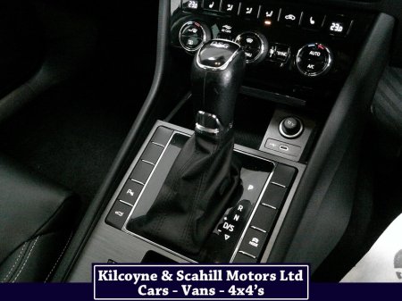 2022 Skoda Superb - photo 25