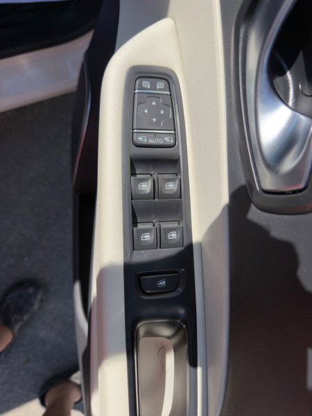 2019 Renault Captur - photo 18