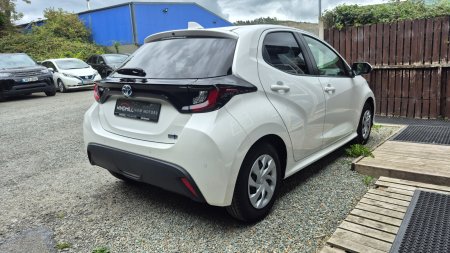 2022 Toyota Yaris - photo 8