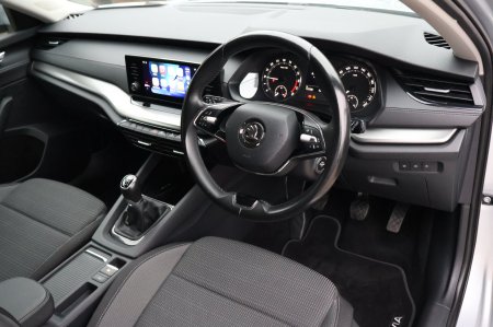 2022 Skoda Octavia - photo 11