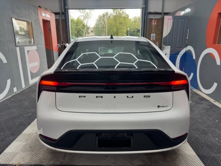 2026 Toyota Prius - photo 4